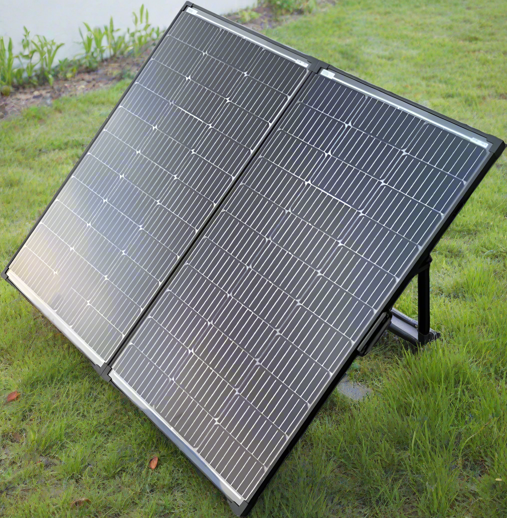200 Watt Folding Solar Panel Kit w/ MPPT