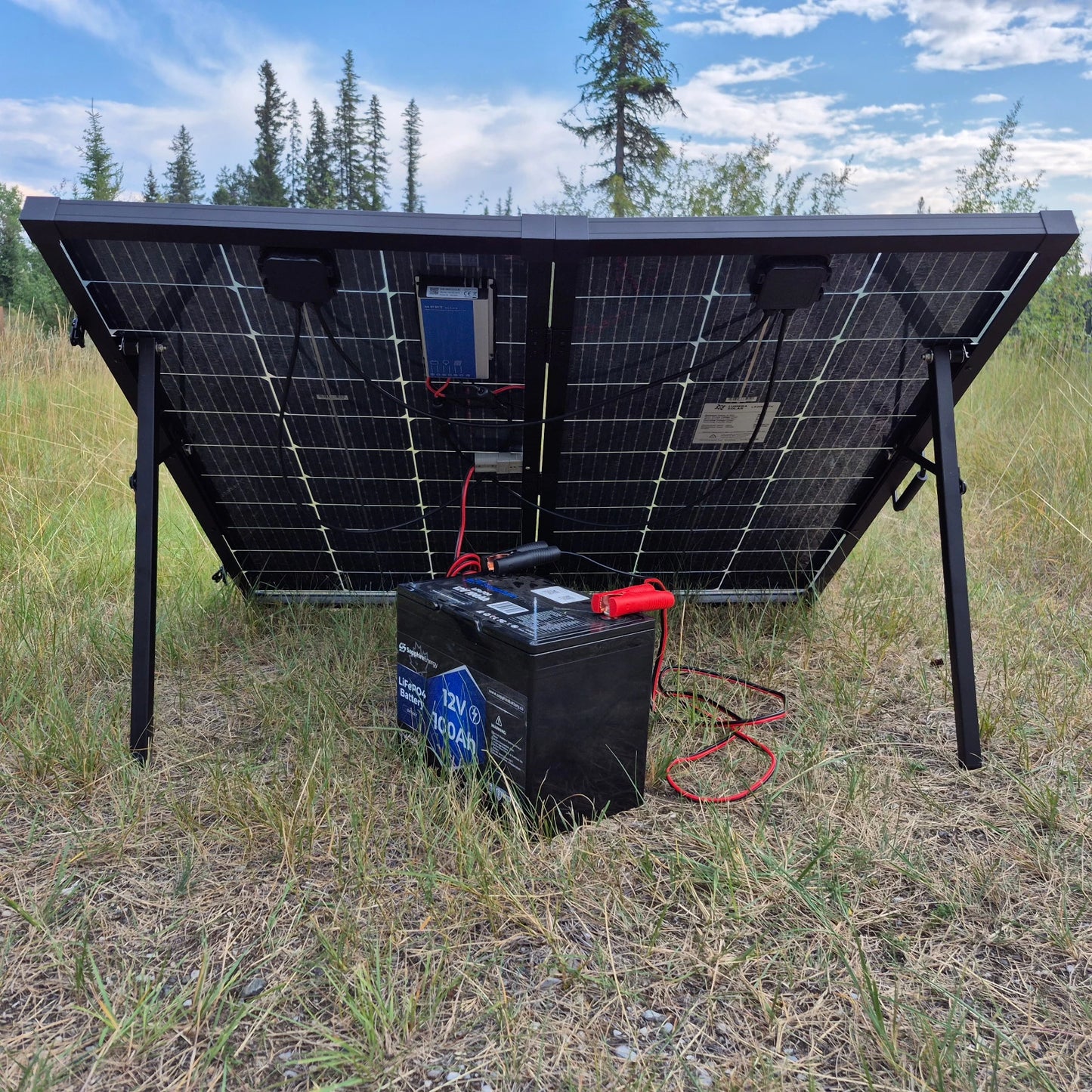 200 Watt Folding Solar Panel Kit w/ MPPT