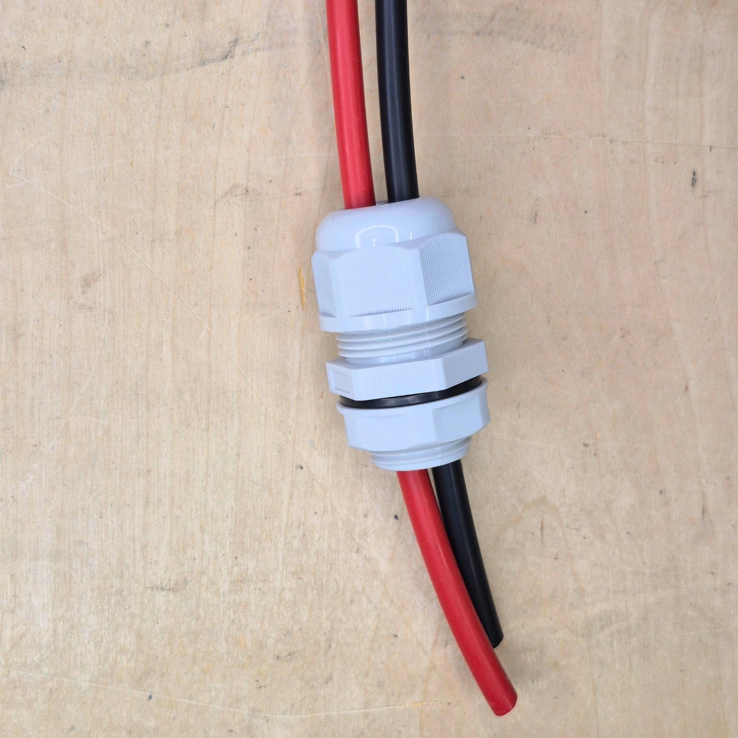 2 Hole Sealing Gland M20