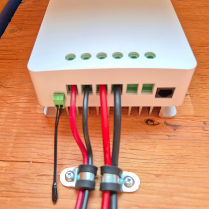 40 Amp MPPT Solar Charge Controller MC4010