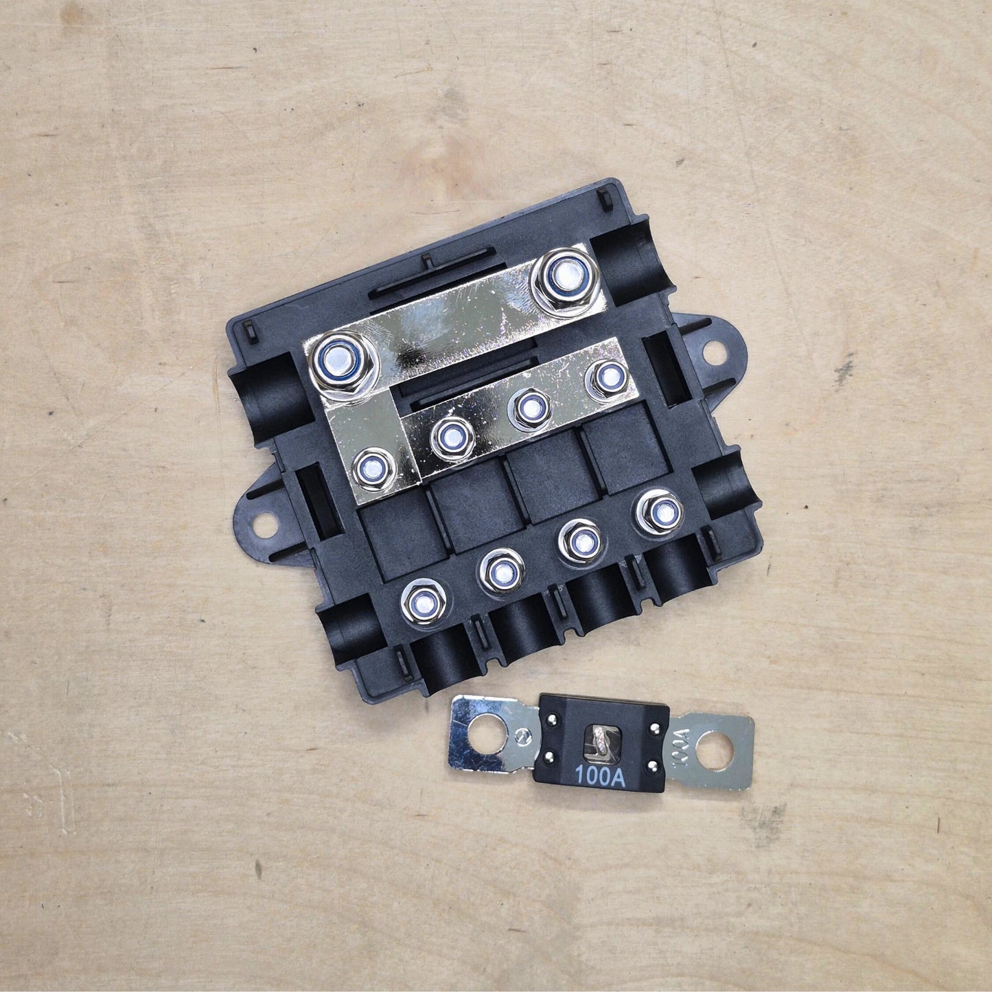 MEGA + MIDI Fuse Distribution Panel