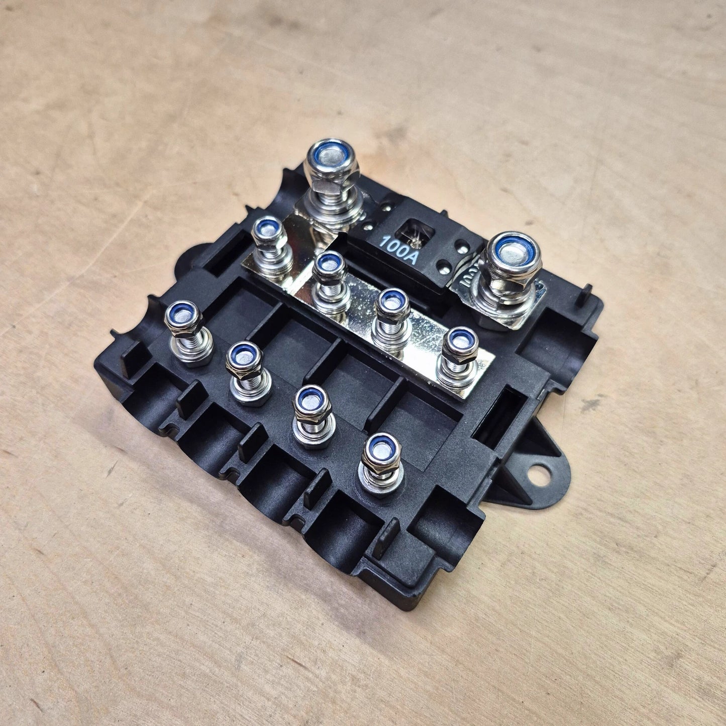 MEGA + MIDI Fuse Distribution Panel