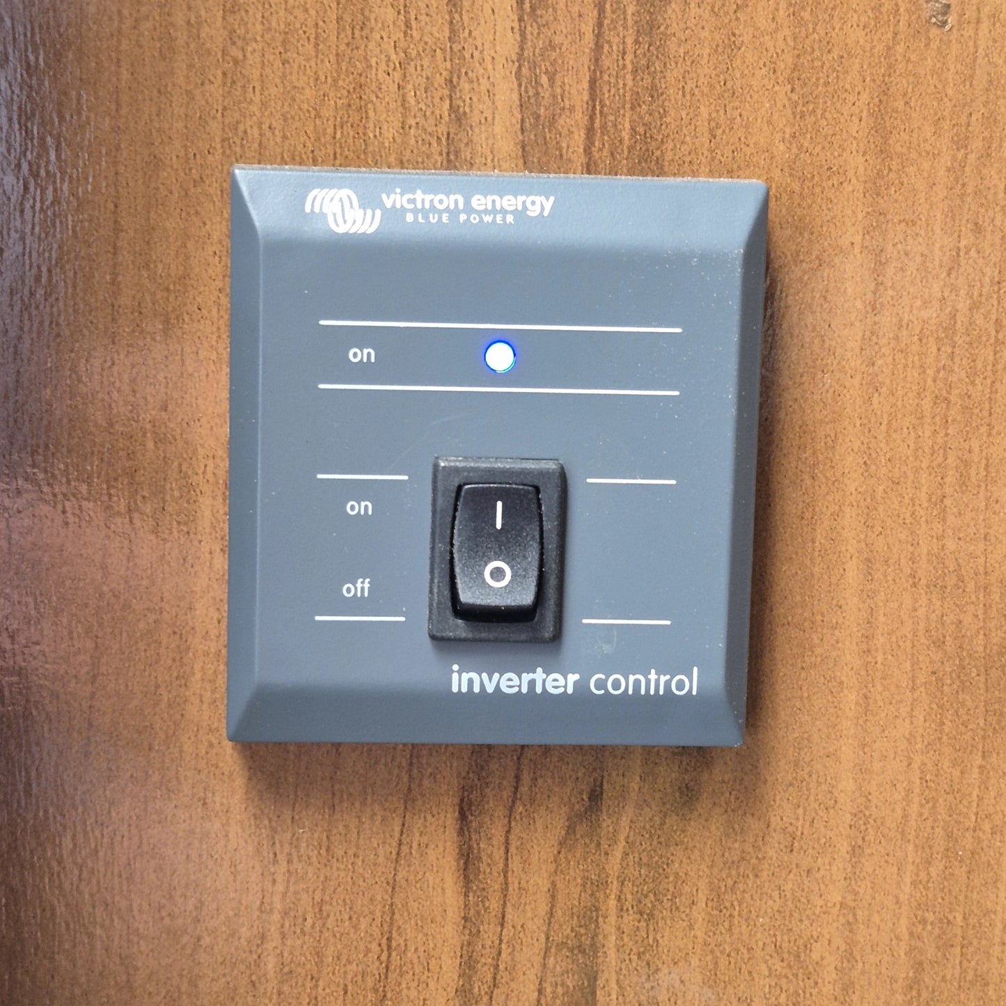 Victron VE.Direct Inverter Remote On/Off Switch