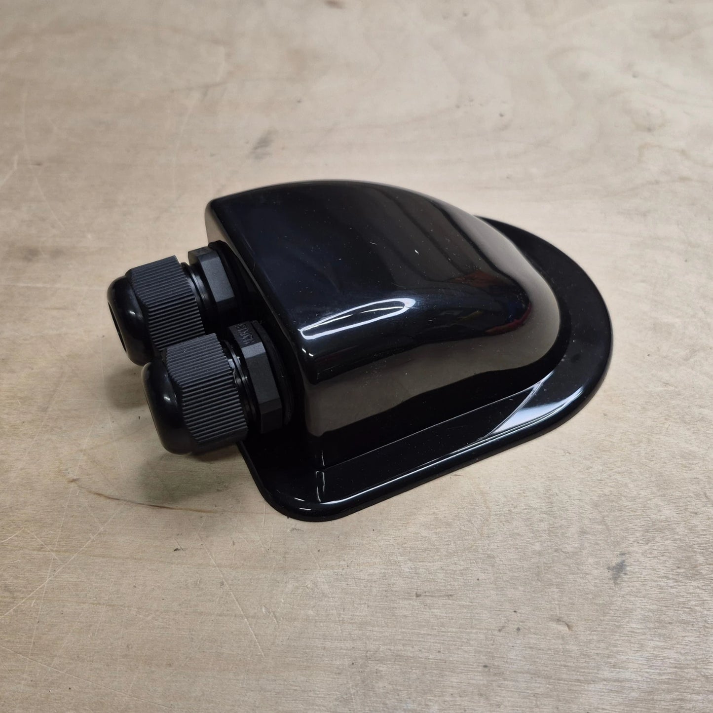 Dual-Entry ABS Solar Cable Entry Housing